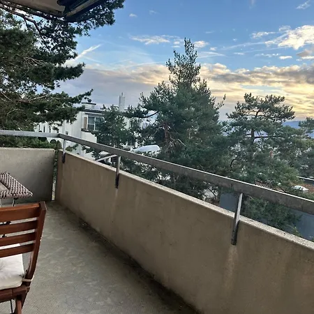 ホームステイ Lovely Room, 15 Min From Center, Mountain View